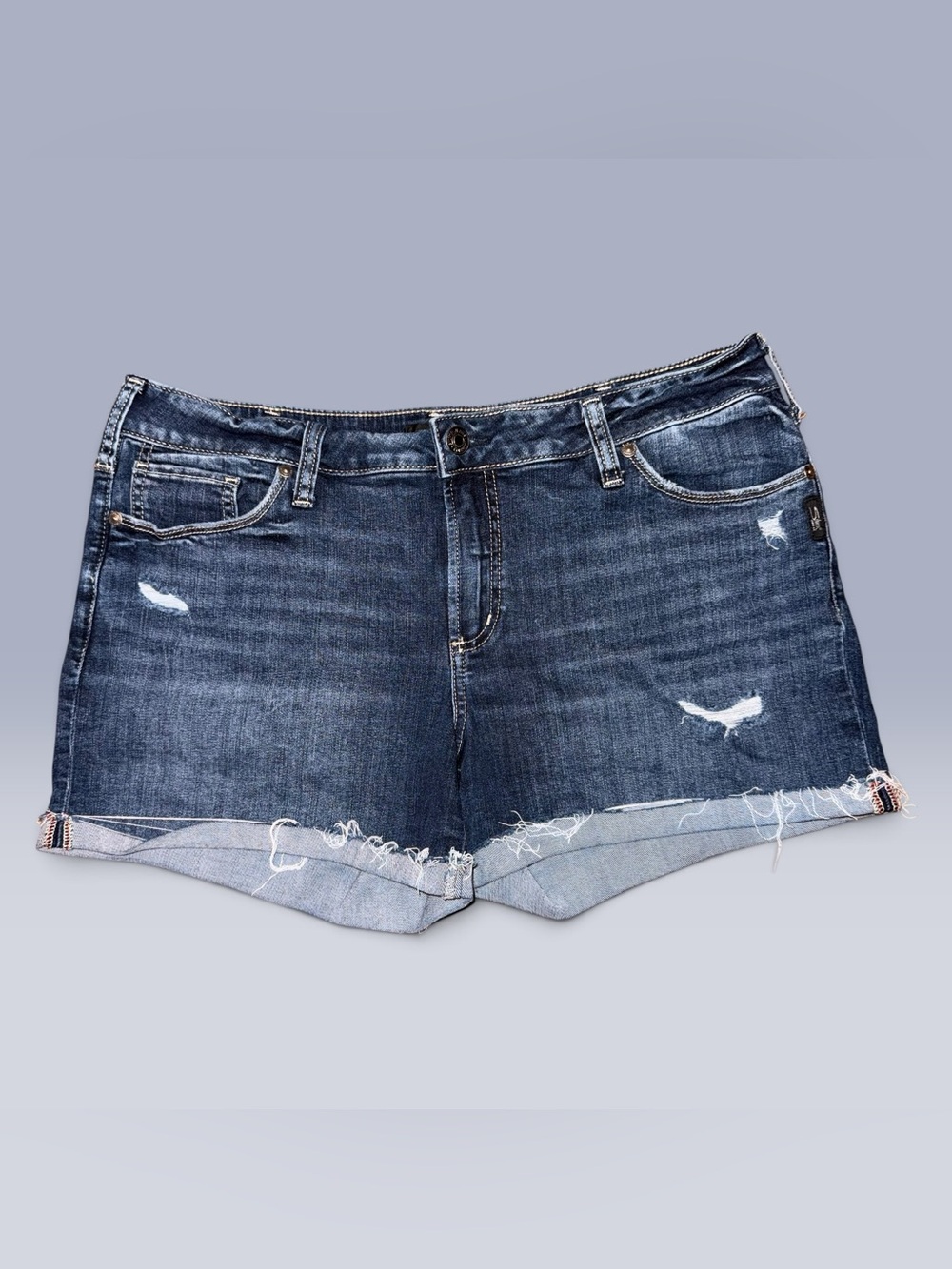 Silver Jeans Co. Women’s Dark Wash Suki Short W33 L4 Mid Rise Denim Shorts